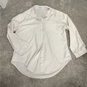 Amazon White button up shirt size M